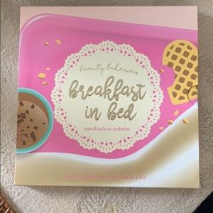Beauty bakerie Eyeshadow Palette